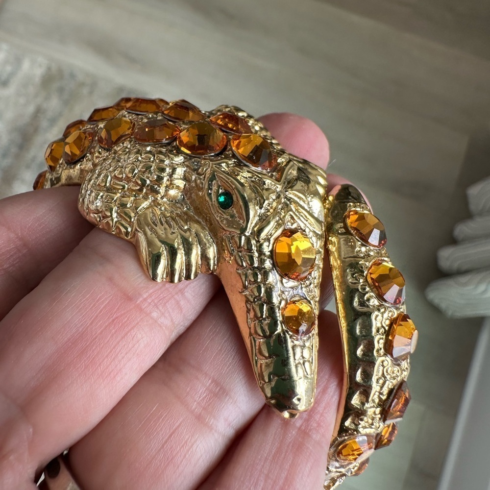 Chucky Rare Gator Rhinestone Orange
Bangle Bracelet Gold and Orange Jeweled - Picture 6 of 9